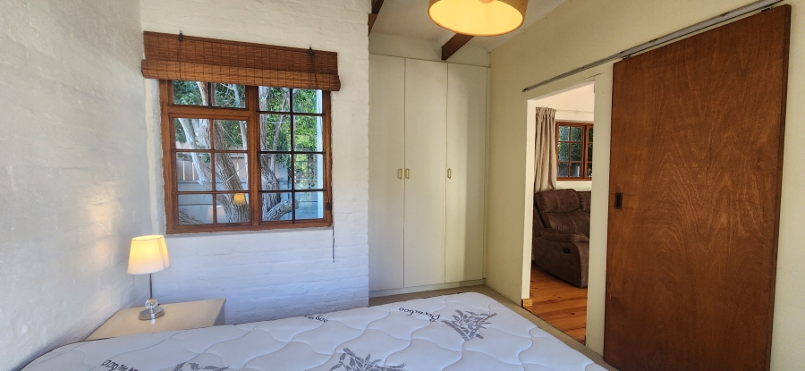 1 Bedroom Property for Sale in Kirstenhof Western Cape